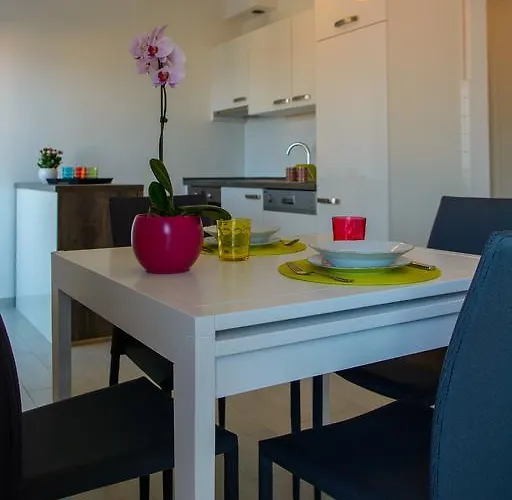 Topli Bok Apartman Trogir